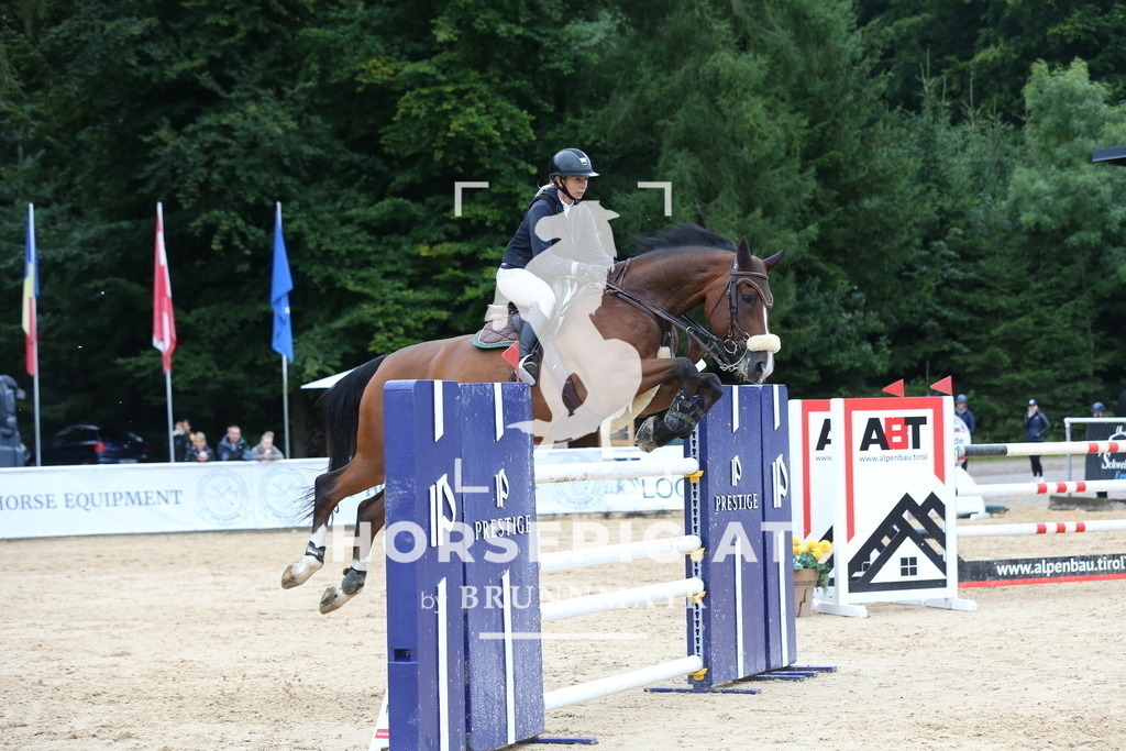 DL2Q6922 | Willkommen bei Brunnmayr - Design & Fotografie – Ihrem Spezialisten für Reitturniere und Pferdeveranstaltungen in Oberösterreich, Salzburg und Bayern! Seit über 17 Jahren sind wir leidenschaftlich dabei.