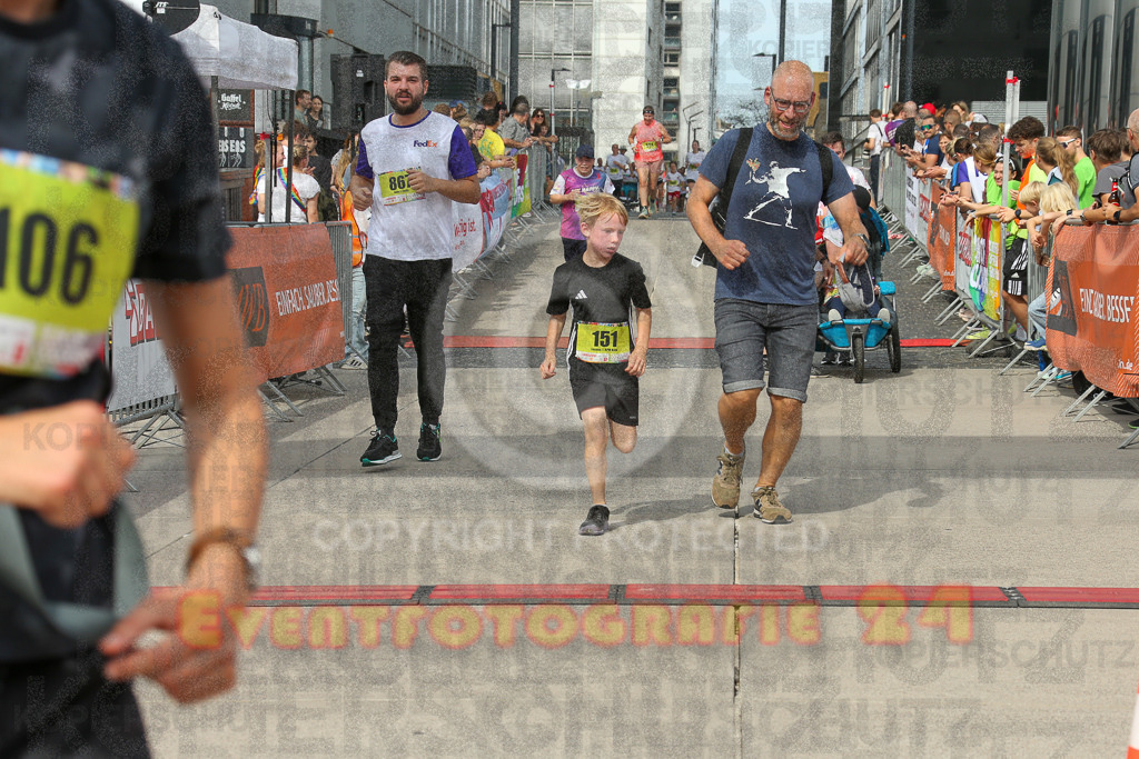 250920_1336_EX1_5790 | Sportfotografie im Rhein-Sieg Kreis, Köln, Bonn, NRW, Rheinland Pfalz, Hessen, etc. Unser Tätigkeitsfeld umfasst den Laufsport vom Volkslauf über den Marathon, Duathlon, Triathon bis zum Ultralauf wie Kölnpfad Ultra oder Schindertrail.