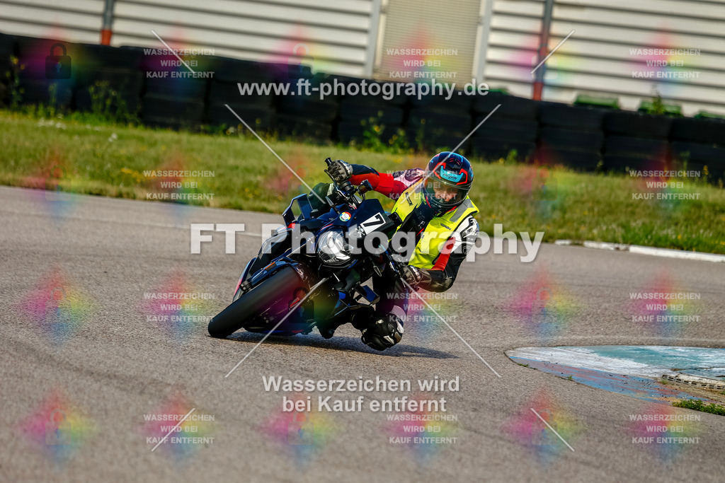 Chambley Juli-0186 | Hier findet Ihr Bilder von Touristenfahrten auf der Nürburgring Nordschleife oder von anderen Veranstaltungen die ich besucht habe. Viel Spass beim Durch Schauen 