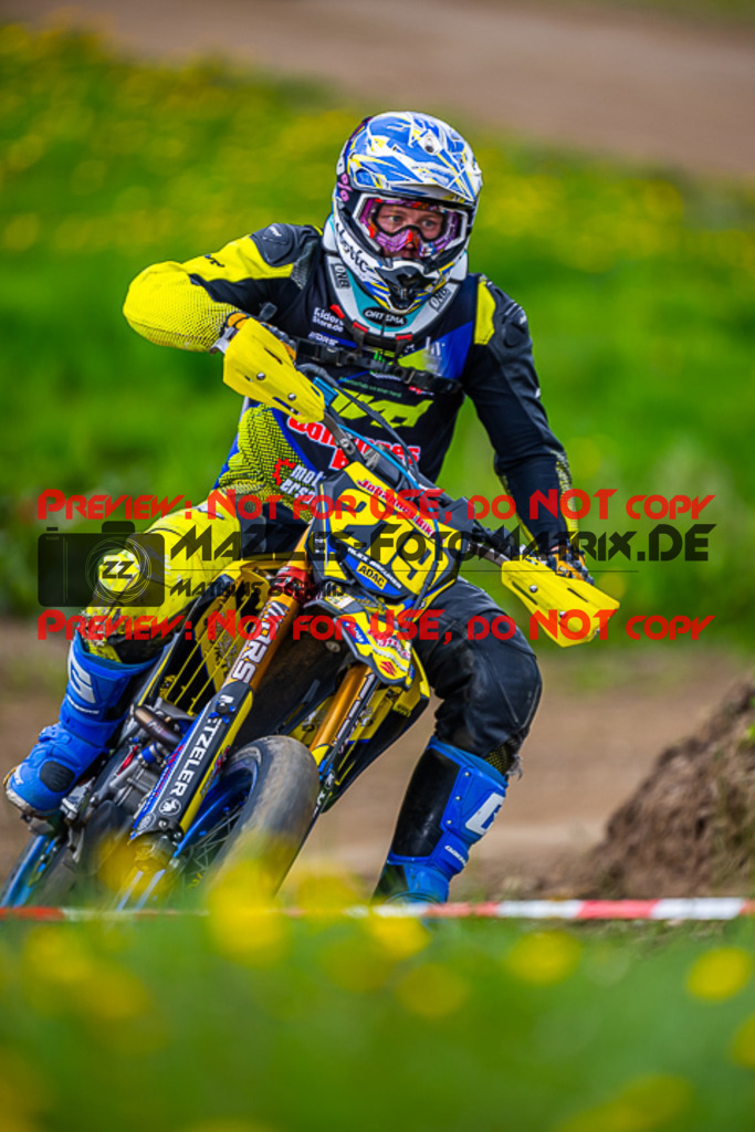 MaZZes_FotoMatrix_230506_0923 | S2