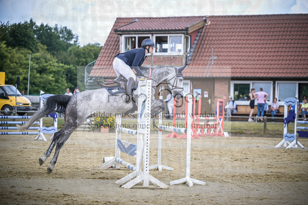DOS_9506 | Entdecke hochwertige Reitturnierfotos von Foto Oger. Professionell, emotional und authentisch – jetzt Lieblingsmomente im Shop bestellen.Deutschlandweite Turnierfotografie. - Realisiert mit Pictrs.com