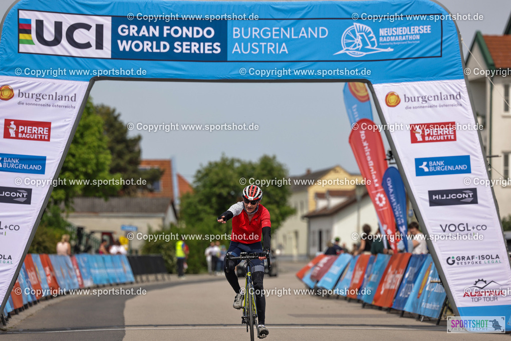 VJ__9558 | Neusiedlersee Radmarathon 2026@sportshot_your_pictrs #yourpictures#roadtowm2029 #nrm #neusiedlerseeradmarathon #neusiedlersee #neusiedlerseetourismus #burgenland #mörbisch #nrm26 #burgenlandtourismus #voglundco #poweredbyburgenlandtourismus #radsport #rad #marathon #ucigranfondo #visitburgenland #ucigranfondoworldseries