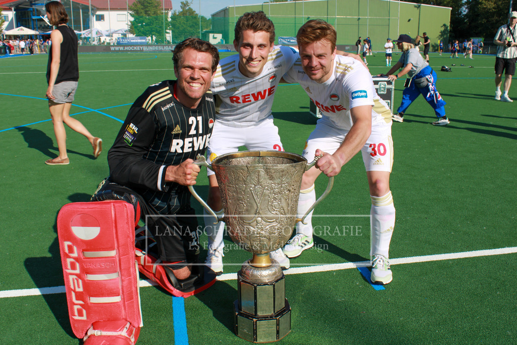 DM23 Finale Herren Mannheimer HC -  Rot-Weiß Köln 04.06.23-173 | lanaschraderfotografie - Realisiert mit Pictrs.com