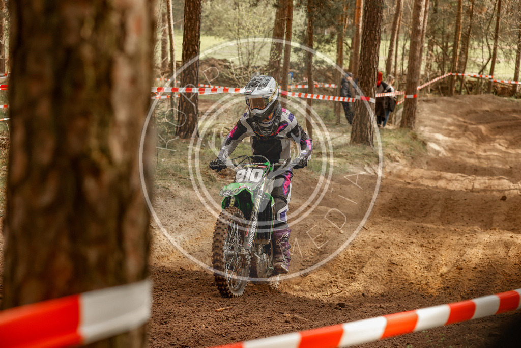 4TaktLauf1-495 | koppe-media - Realisiert mit Pictrs.com