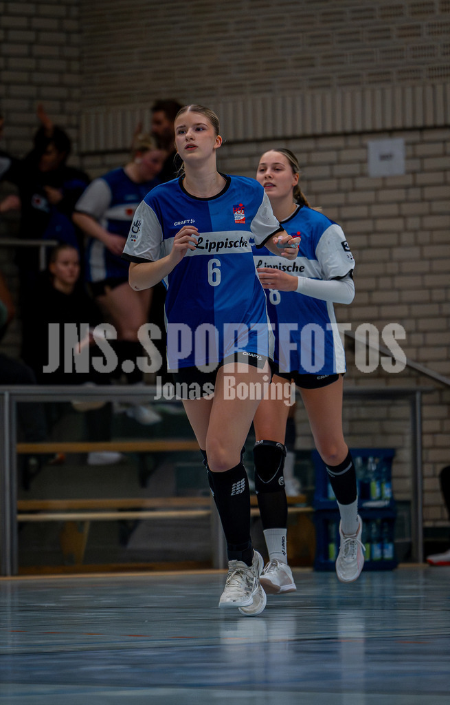 Handball I Frauen I Saison 2025-2026 I 3. Liga Staffel Nord I 10. Spieltag I SC SFN Vechta - HSG Blomberg-Lippe II I 0009 | Amy Hounshell (6, HSG Blomberg-Lippe II)  - Realisiert mit Pictrs.com
