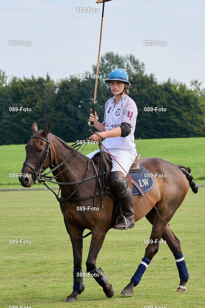 La Tarde Summer Cup 2025, Ostersee Polo Team vs La Tarde Polo Team | La Tarde Polo Club Munich, La Tarde Summer Cup 2025, Ostersee Polo Team vs La Tarde Polo Team, 2025-08-24Foto: 089-foto.org - Realisiert mit Pictrs.com