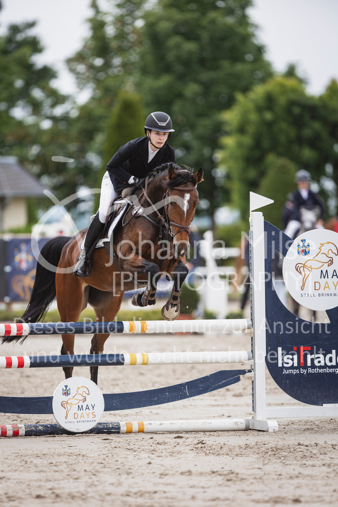 25059_MayDays_SprPf-A-277 | Deine schönsten Turniermomente als professionelle Fotos! Entdecke hochwertige Pferdesport-Fotografie im Online-Shop. Jetzt Fotos finden & bestellen!