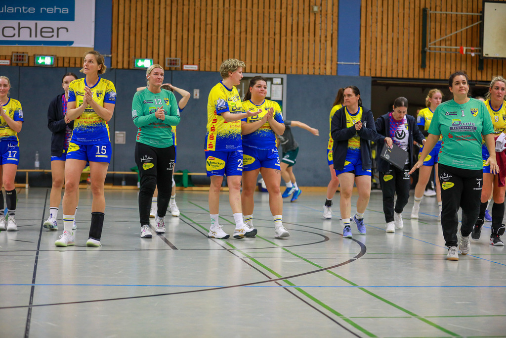 SVN_TvVoerde_021124_144 | Bildergalerie von Sport-Ereignissen aber auch von weiteren spannenden Dingen - nicht nur vom Niederrhein. In Anlehnung an den bekannten Spruch von Hanns Dieter Hüsch heißt das Motto: "Niederrhein ist überall".  - Realisiert mit Pictrs.com