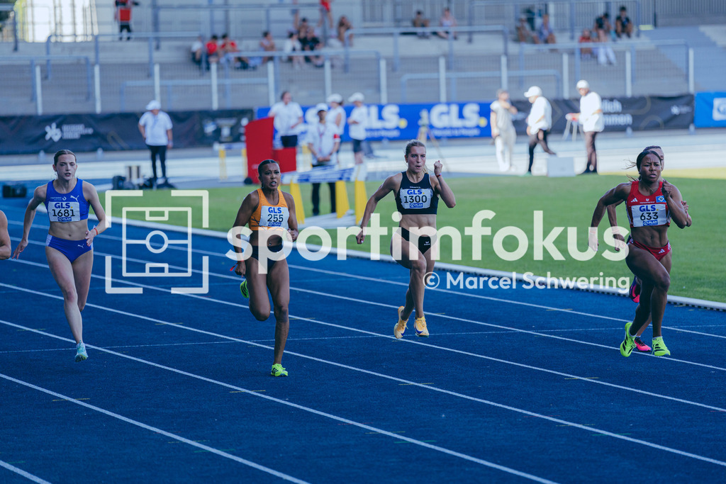 Deutsche Meisterschaften U20 / U16 2026 | Helena Allegra Bendig, TuS Lichterfelde, 255, Mathilda Amende, SC DHfK Leipzig, 1300, 100-Meter-Lauf, Halbfinale, Deutsche Meisterschaften der U20 &amp; U16 2026, Lohrheidestadion Bochum-Wattenscheid, 11.07.2026. Foto: Marcel Schwering / sportimfokus - Realisiert mit Pictrs.com