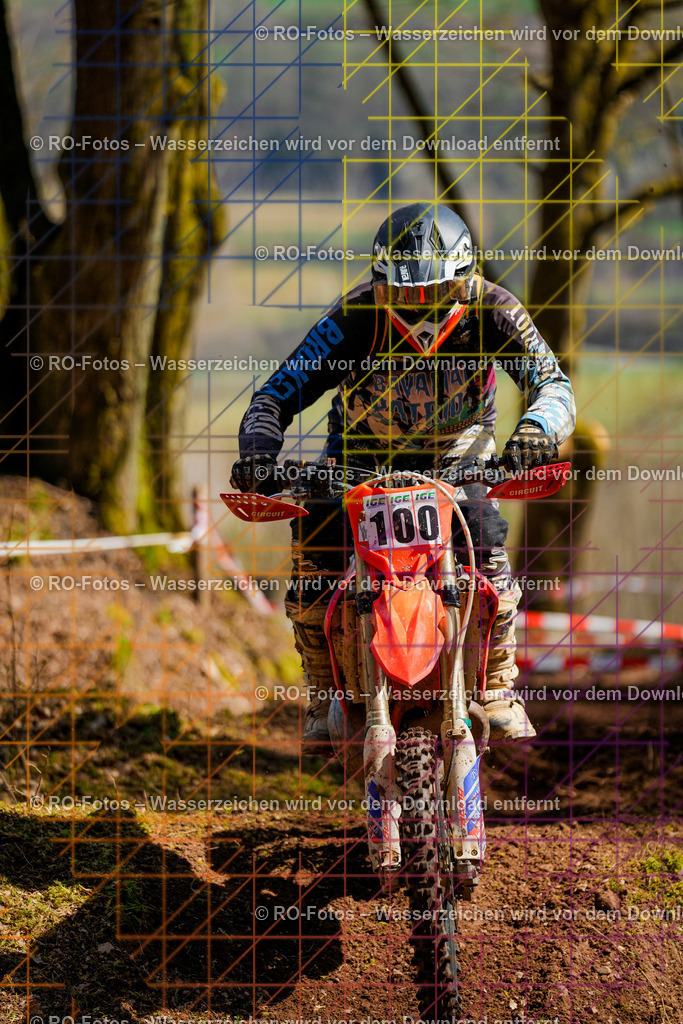 2 Lauf Mernes-1648 | Sportfotografie von RO-Fotos: Motorsport, Motocross, Enduro, Laufveranstaltungen und Triathlon. Professionelle Fotos von Sportlern und Events. - Realisiert mit Pictrs.com