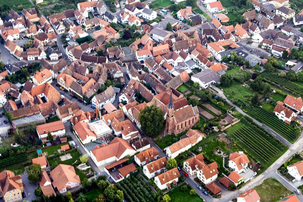 Luftbild: Ortsansicht in Birkweiler im Bundesland Rheinland-Pfalz in Deutschland. Foto: IMG_4068.jpg vom 23.09.2006 durch Werner Riehm/FLY-FOTO.de