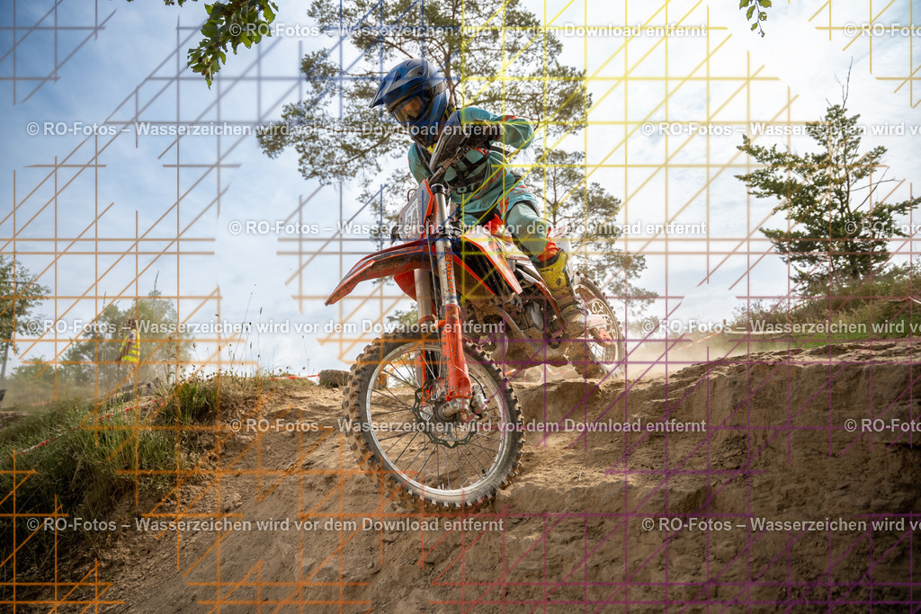 Niederwürzbach 4 Lauf-646 | Sportfotografie von RO-Fotos: Motorsport, Motocross, Enduro, Laufveranstaltungen und Triathlon. Professionelle Fotos von Sportlern und Events. - Realisiert mit Pictrs.com
