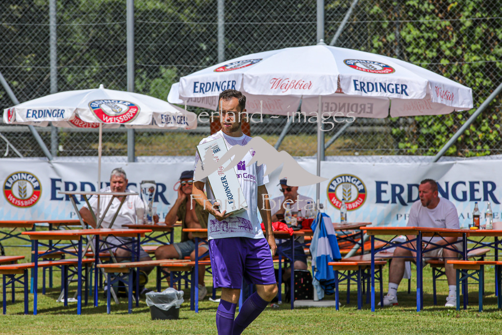 OE7A0245 | nach der Vorrunde / jede Mannschaft erhält ein Geschenk