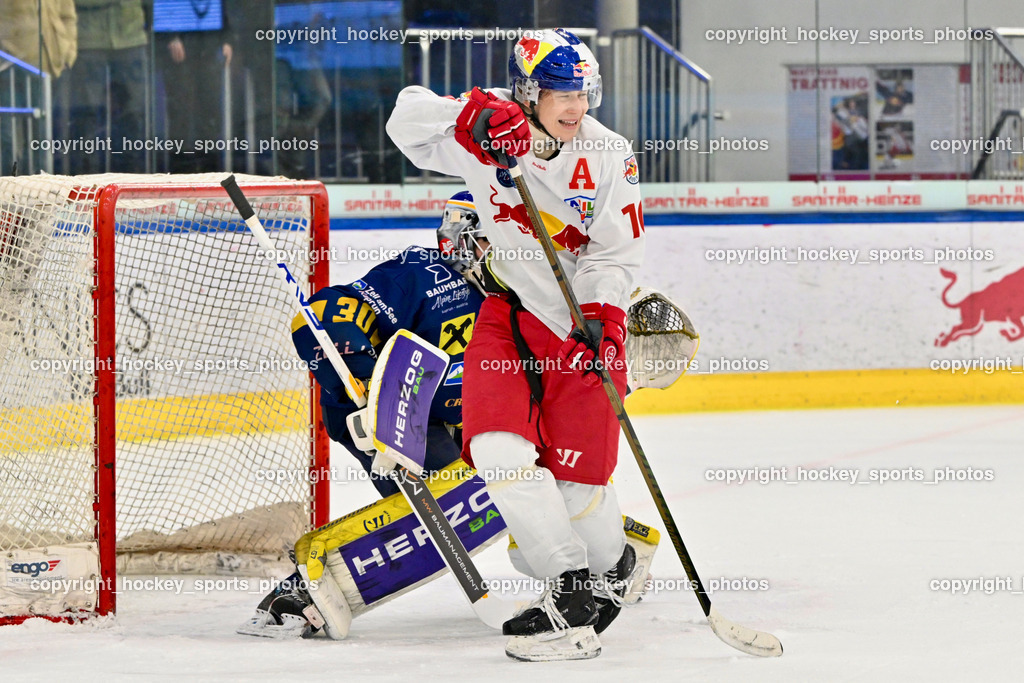 RED BULL HOCKEY JUNIORS vs. EK DIE ZELLER EISBÄREN | #10 Kogler Luca RED BULL HOCKEY JUNIORS, #30 Zimmermann Max EK DIE ZELLER EISBÄREN, RED BULL HOCKEY JUNIORS vs. EK DIE ZELLER EISBÄREN, RED BULL HOCKEY JUNIORS vs. EK DIE ZELLER EISBÄREN am 14.01.2025 in Salzburg (Eisarena Salzburg), Austria, (Photo by Bernd Stefan)