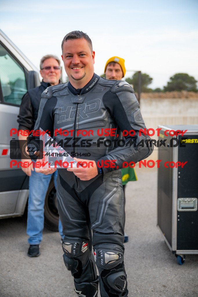MaZZes_Fotomatrix_20260320_6021986_5977 | Fotograf Mathias Schmid
Sportfotograf,
Eventfotograf,
Hochzeitsfotograf,
Portraitfotograf