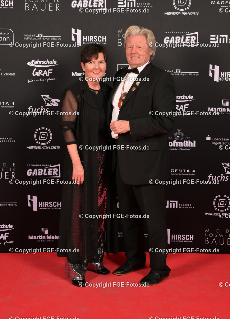 20240113-fge-fotos-0164 | Eröffnungsball der FGE am 13.01.2024 im Alten Stadttheater in Eichstätt. - Realisiert mit Pictrs.com