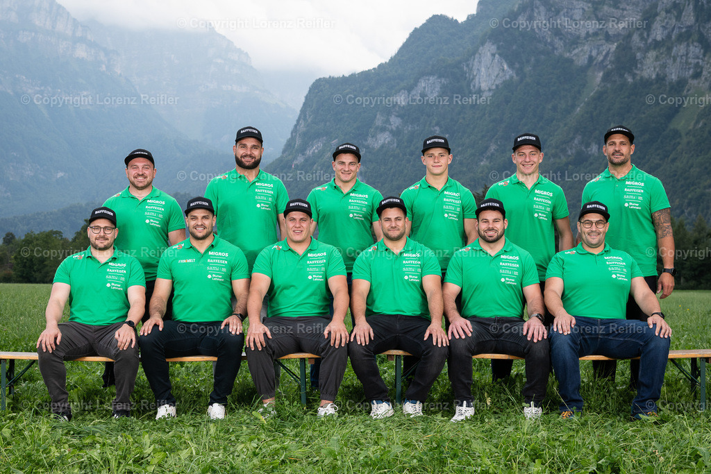Schwingen -  ESAF Team NOSV 2025 | Mollis, 22.8.25, Schwingen - ESAF Team NOSV.Kanton Appenzell mit Betreuer