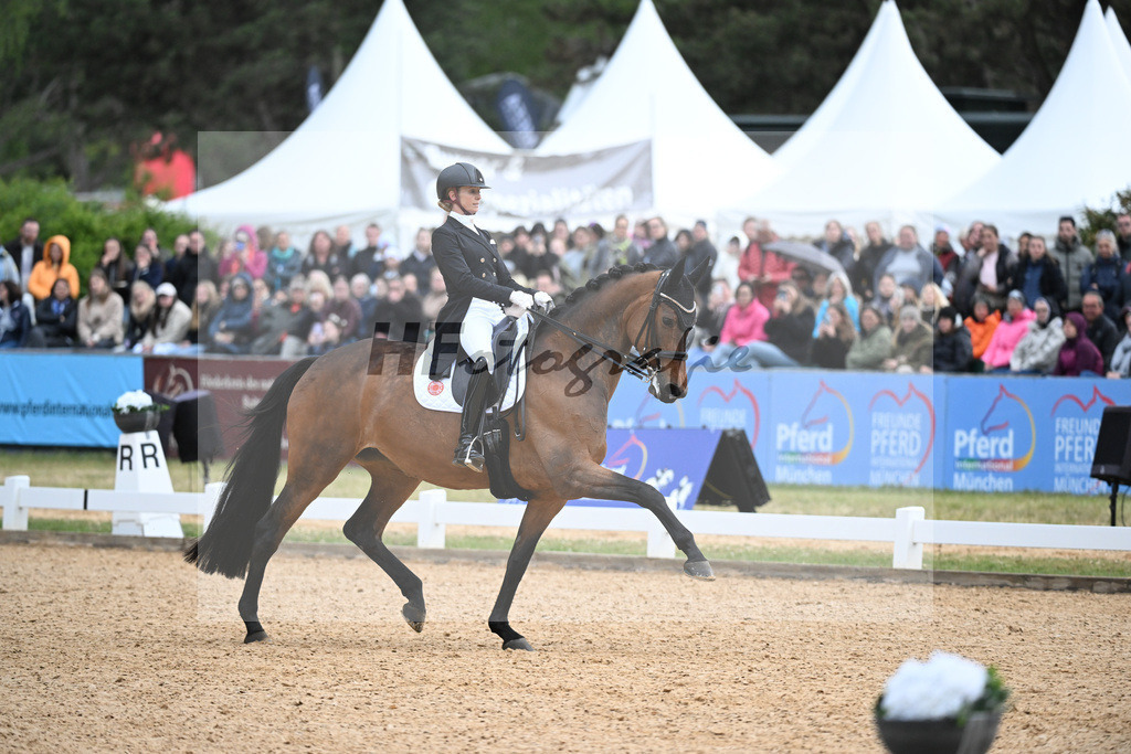 von Bredow-Werndl_Times Kismet_26266444 | hf-fotografie - Realisiert mit Pictrs.com