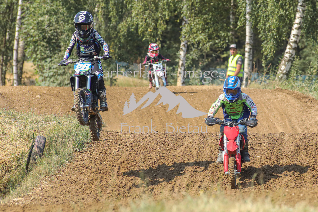 OE7A9403 | Medien- Sport- Entertainmentfotos