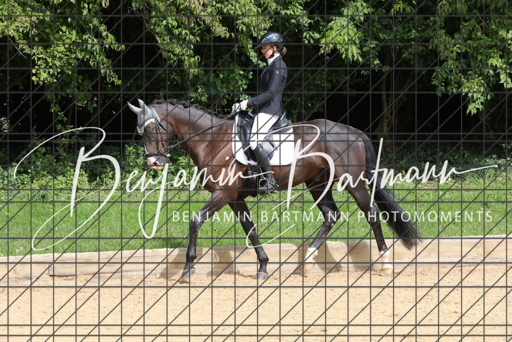 AZ2A2111 | Benjamin Bartmann Photomoments