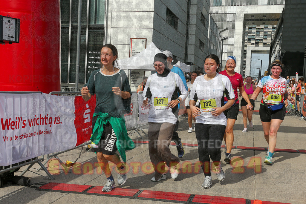 250920_1343_EX1_6392 | Sportfotografie im Rhein-Sieg Kreis, Köln, Bonn, NRW, Rheinland Pfalz, Hessen, etc. Unser Tätigkeitsfeld umfasst den Laufsport vom Volkslauf über den Marathon, Duathlon, Triathon bis zum Ultralauf wie Kölnpfad Ultra oder Schindertrail.
