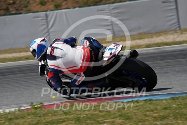 2024_05_04_PBK_31095 | Sportfotografie; SlowMotion; Video; Rennstrecke; Hafeneger; Speer; Racing; RSE; BMW; CBO; Trackday; Motorsportarena; Hockenheimring; Brno; Most; Barcelona; Valencia