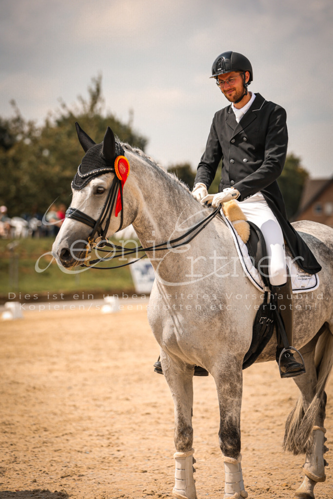 19.FrDrS00607 | Leoni Ertmer Photography - Realisiert mit Pictrs.com