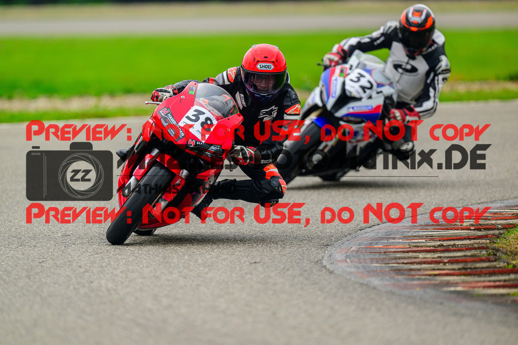 MaZZes_Fotomatrix_20241003_6007705_0888 | GRUEN