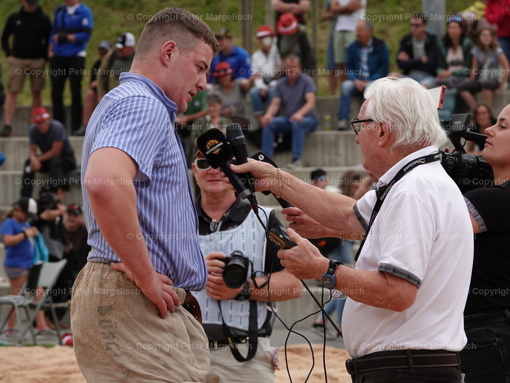 DSC07515 | Schwingen - Realisiert mit Pictrs.com