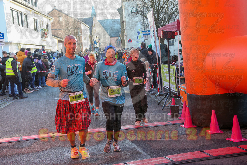 241201_1056_EX1_9414 | Sportfotografie im Rhein-Sieg Kreis, Köln, Bonn, NRW, Rheinland Pfalz, Hessen, etc. Unser Tätigkeitsfeld umfasst den Laufsport vom Volkslauf über den Marathon, Duathlon, Triathon bis zum Ultralauf wie Kölnpfad Ultra oder Schindertrail.