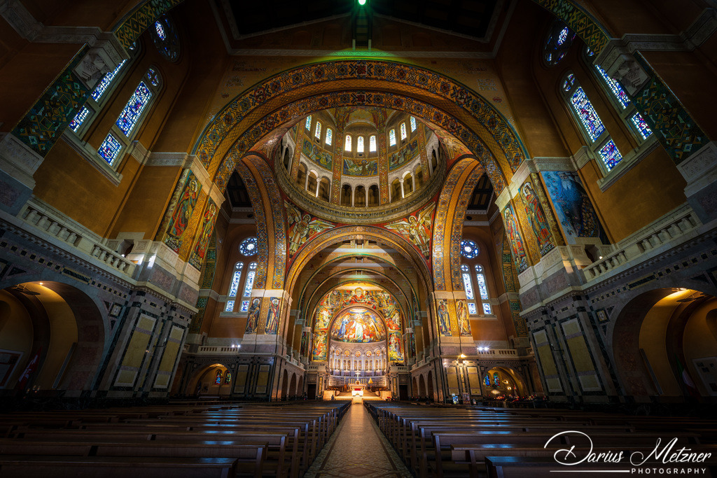 Lisieux - Basilika Sainte-Thérèse | Die Basilika Sainte-Thérèse in Lisieux (Frankreich)