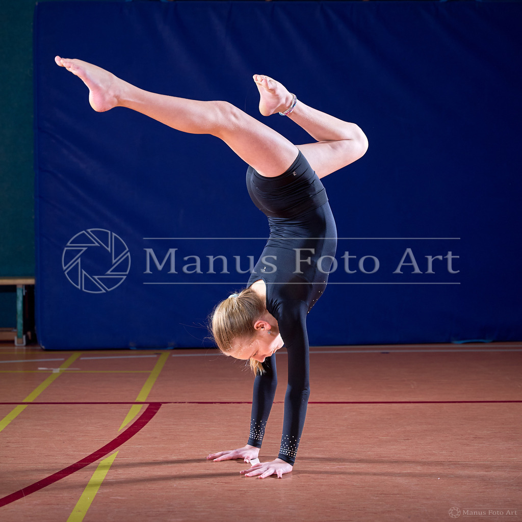 B-DSC00796 | Professionelle Sportfotografie in Hamburg, Schleswig-Holstein und Niedersachsen – spezialisiert auf Rhönrad, Geräteturnen, Leistungsturnen und rhythmische Sportgymnastik. Bundesweite Begleitung von Rhönrad-Events. Jetzt Sport-Fotos - Realisiert mit Pictrs.com