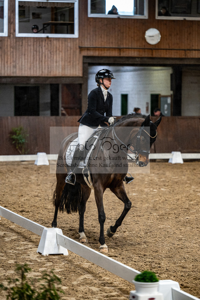 20240310-DOS_7904 | Entdecke hochwertige Reitturnierfotos von Foto Oger. Professionell, emotional und authentisch – jetzt Lieblingsmomente im Shop bestellen.Deutschlandweite Turnierfotografie. - Realisiert mit Pictrs.com