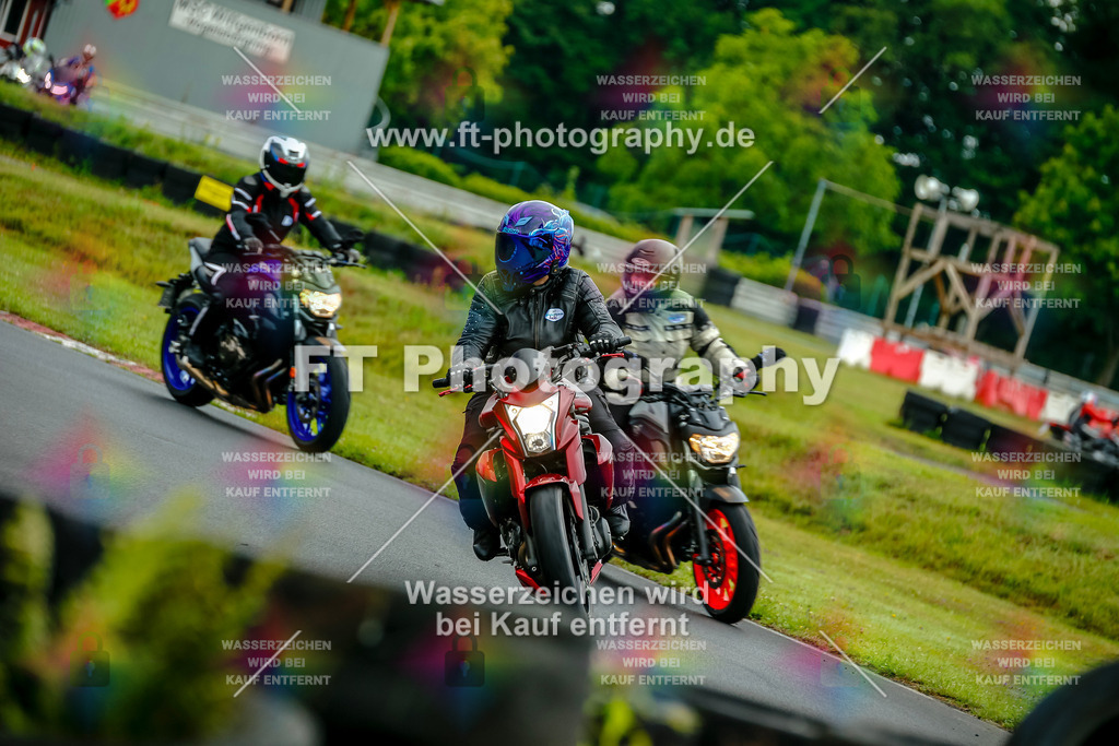 VBK-4076 | Hier findet Ihr Bilder von Touristenfahrten auf der Nürburgring Nordschleife oder von anderen Veranstaltungen die ich besucht habe. Viel Spass beim Durch Schauen 