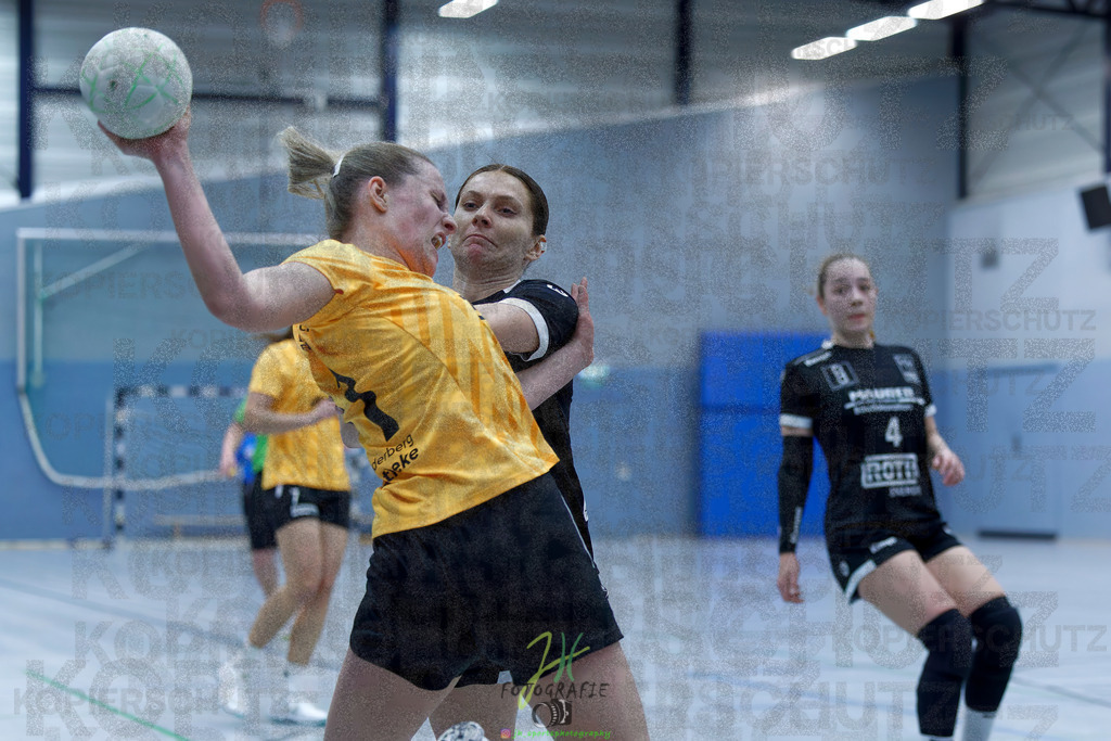 Handball Frauen Oberliga Mitte, HSG Eibelshausen/Ewersbach - HSG Lumdatal | Handball Frauen Oberliga Mitte, HSG Eibelshausen/Ewersbach - HSG Lumdatal am 21.02.2026 in Dietzhölztal-Steinbrücken (Sporthalle am Hammerweiher)Photo © 2026 - Jörg Heinrich - Realisiert mit Pictrs.com