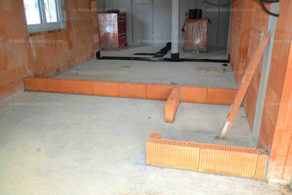 bib-lg07-mauerarbeiten-0190 | Nach LV-Leistungsgruppen sortierte Detailfotos über den Bau eines Hauses. Alle Hausbau-Bilder direkt vom Urheber und Autor der Website Haus-Selber-Bauen.com