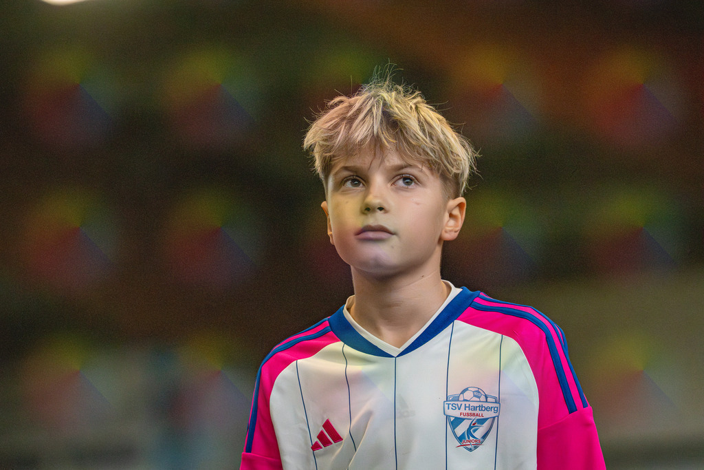 blr.pics-434 | Professionelle Fußball- und Sportfotografie. Spielbilder online ansehen und kaufen – Einzelbilder oder komplette Galerien in hoher Qualität. - Realisiert mit Pictrs.com