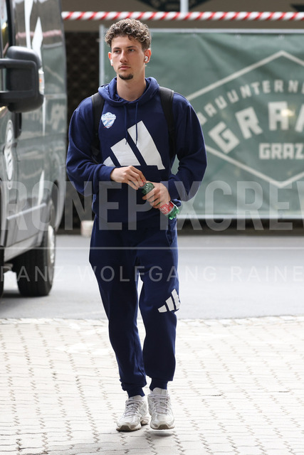 SK Puntigamer Sturm Graz vs TSV Egger Glas Hartberg – Championship Group    | Graz, Austria, 12.Apr.26 - SOCCER - ADMIRAL Bundesliga, SK Puntigamer Sturm Graz vs TSV Egger Glas Hartberg. The image shows Damjan Kovacevic (Hartberg).    