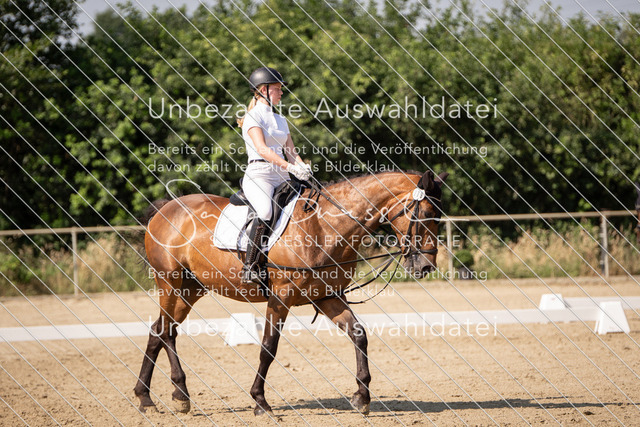 SD_Verl_06335 | saradresslerfotografie - Realisiert mit Pictrs.com