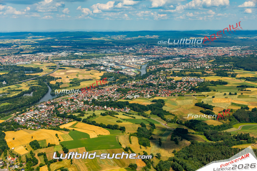 Das Luftbild zeigt :  Bischberg - Die Luftaufnahme wurde 2023 vom UL-Flugzeug aus erstellt ( keine Drohne ) - Hochauflösende Luftaufnahme - Für grossformatige Ausdrucke geeignet. Die Geschenkidee !Mit Lizenz und Bildrechte bestellbar