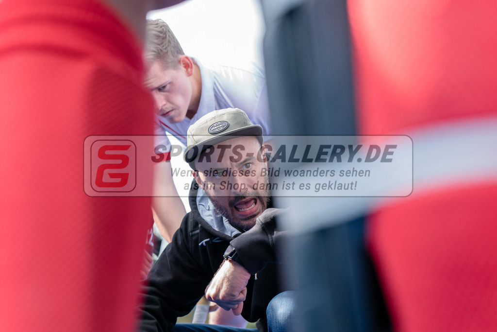 HK_20230923_902739 | 1. Bundesliga Herren Crefelder HTC - TSV Mannheim am 23.9.2023 CHTC, Krefeld , Hector Martinez ( Trainer TSV Mannheim )