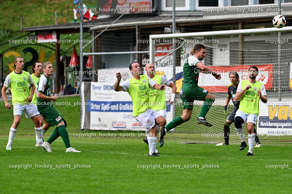 WSG Radenthein vs. SV Rapid Lienz | #11 Fabian Richard Dullnig WSG Radenthein, #25 Andre Tabernig Rapid Lienz, #16 Patrick Markus Unterlerchner WSG Radenthein, #12 Stefan Rauter WSG Radenthein, #6 Florian Unterweger Rapid Lienz, #2 Alexander Rauter WSG Radenthein, WSG Radenthein vs. SV Rapid Lienz, WSG Radenthein vs. SV Rapid Lienz am 30.08.2025 in Radenthein (Sportplatz Radenthein), Austria, (Photo by Bernd Stefan)