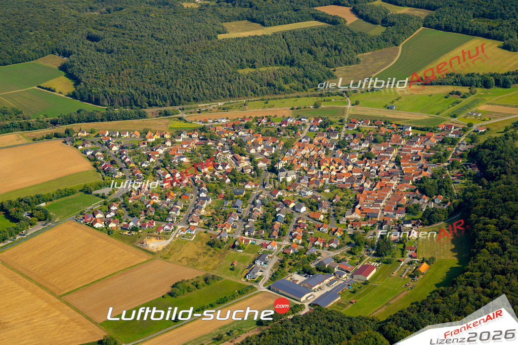 Das Luftbild zeigt : Rottershausen Oerlenbach - Die Luftaufnahme wurde 2024 vom UL-Flugzeug aus erstellt ( keine Drohne ) - Hochauflösende Luftaufnahme - Für grossformatige Ausdrucke geeignet. Die Geschenkidee !Mit Lizenz und Bildrechte bestellbar