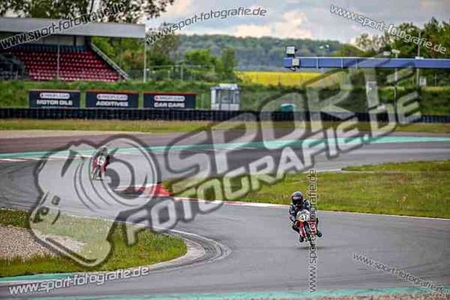 pubi2421 | Professionelle Fotos von Sportveranstaltungen, aber auch Hochzeiten und anderen Events. - Realisiert mit Pictrs.com
