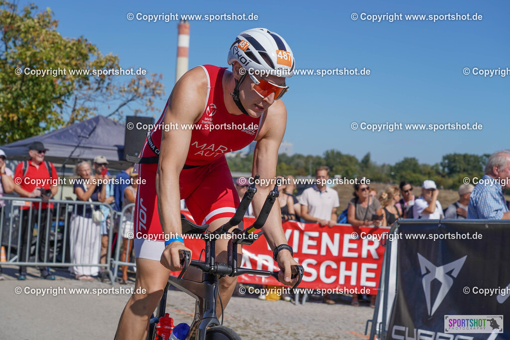 DSC00669 | Vienna Triathlon 2024                                        P3 Event                                                             #yourpictrs #sportshot_your_pictrs                 @Sportshotphotography                                     Photo Credit: www.sportshot.de
