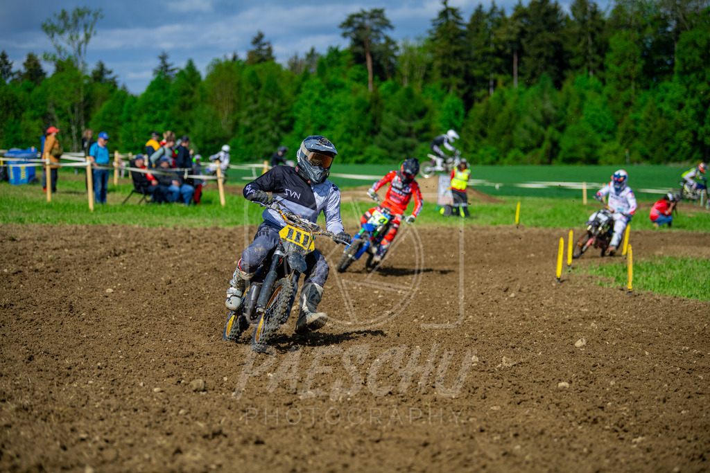 Mo (58) | Paeschuphoto Shop - Wer nicht sucht der auch nicht findet.Ob Motocrossbilder oder von einem besuchtem Spiel, Hauptsache Action. - Realisiert mit Pictrs.com