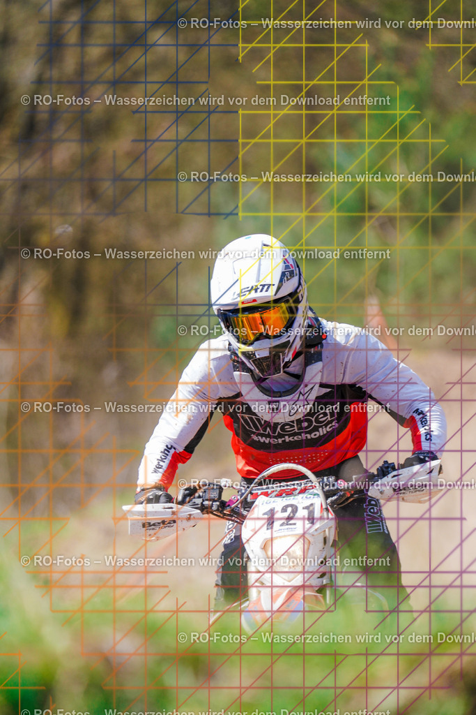 2 Lauf Mernes-765 | Sportfotografie von RO-Fotos: Motorsport, Motocross, Enduro, Laufveranstaltungen und Triathlon. Professionelle Fotos von Sportlern und Events. - Realisiert mit Pictrs.com
