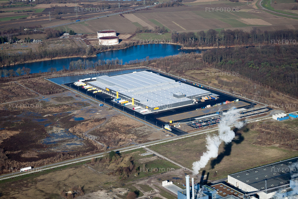 Luftbild: Lagerhallen und Speditionsgebäude Netto Marken-Discount AG & Co. KG -Lager Wörth im Ortsteil Industriegebiet Wörth-Oberwald in Wörth am Rhein im Bundesland Rheinland-Pfalz in Deutschland. Foto: IMG_23235.jpg vom 02.12.2009 durch Werner Riehm/FLY-FOTO.de