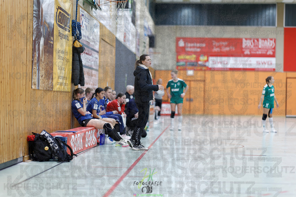Jugenbundesliga wJB; HSG Kleenheim/Langgöns - SG Kappelwindeck/Steinbach | Jugenbundesliga wJB; HSG Kleenheim/Langgöns - SG Kappelwindeck/Steinbach am 23.11.2025 in Oberkleen (Weidig-Halle)Photo © 2025 - Jörg Heinrich - Realisiert mit Pictrs.com