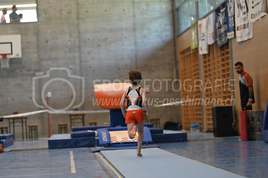 104. Zürcher Kunstturnertage Neftenbach - 14. May 2022 | 104. Zürcher Kunstturnertage Neftenbach
Turnhalle Ebni, Neftenbach
Programm 3/4 (P3/P4)
Bild: Sportfotografie Markus Aeschimann | www.markus-aeschimann.ch - Realisiert mit Pictrs.com